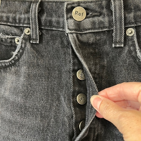 REFORMATION JEANS Dixie High Rise Jean Short Pacific Black Sz 26 - Picture 5 of 9